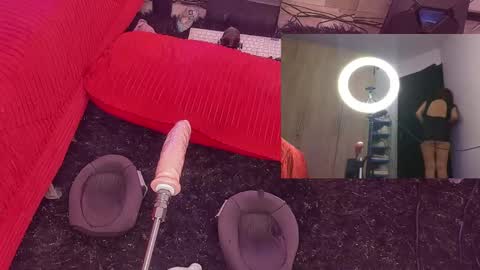  Karolin  online show from February 2025 12:30:01 AM