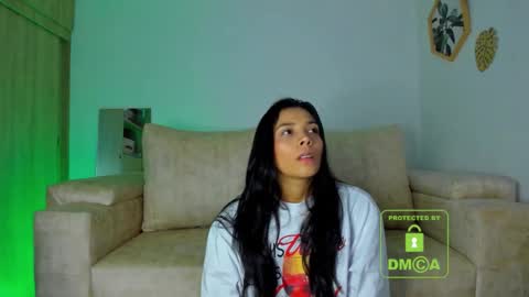 Kayli online show from November 2025 02:06:02 AM