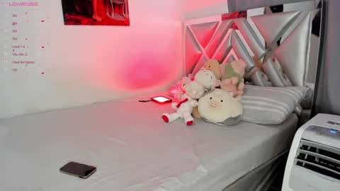 Kaaren17 online show from December 2024 02:05:02 PM