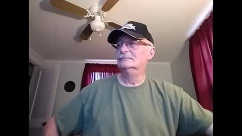 Snapshot of kabriggs137 chatting on January 2025 10:12:02 PM kabriggs137 online show from January 2025 10:12:02 PM