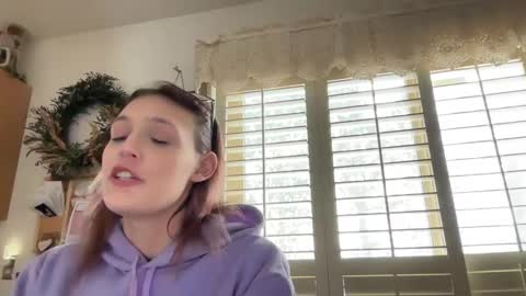 Snapshot of kaceelynn chatting on February 2025 07:05:02 PM Kac online show from February 2025 07:05:02 PM