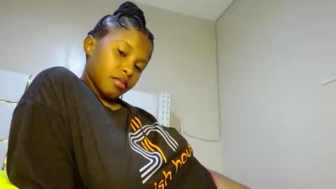Snapshot of kadime001 chatting on March 2025 09:20:01 PM kadime online show from March 2025 09:20:01 PM