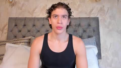 KAEL online show from March 2025 08:52:02 PM