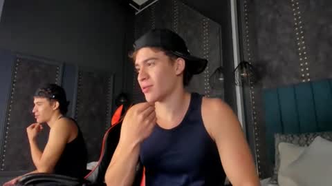 KAEL online show from November 2025 12:04:01 PM