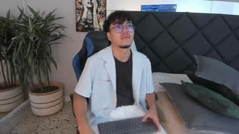 kai_storn online show from February 2026 11:32:01 AM