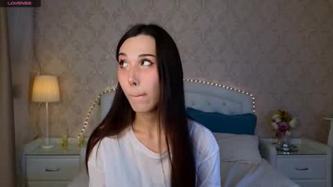 Snapshot of kaiasunshine chatting on October 2025 01:10:01 PM Kaia Monday Thursday FridaySaturdaySunday online show from October 2025 01:10:01 PM