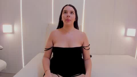 Snapshot of kailyn_rosse chatting on April 2026 11:03:02 AM Kailyn online show from April 2026 11:03:02 AM