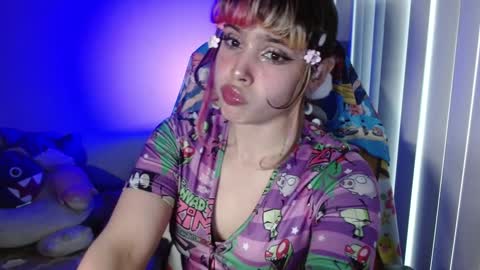 Snapshot of kairilovescumm chatting on December 2024 12:00:01 AM Kairi online show from December 2024 12:00:01 AM