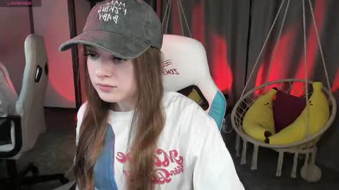 Snapshot of kaisajenner chatting on April 2026 03:31:02 PM Kaisa online show from April 2026 03:31:02 PM