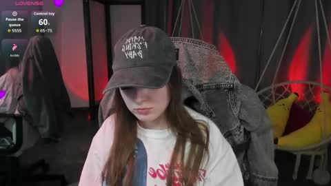 Snapshot of kaisajenner chatting on April 2026 09:53:02 PM Kaisa online show from April 2026 09:53:02 PM