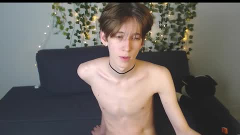 slutkai online show from September 2025 09:05:01 PM