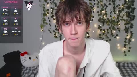 slutkai online show from December 2025 10:50:01 PM