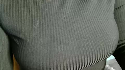 Snapshot of kaitlin_kk chatting on April 2026 10:07:02 AM Kaitlin online show from April 2026 10:07:02 AM