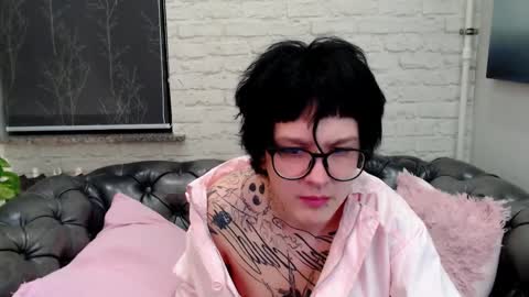 kaitonyan online show from April 2026 01:27:01 AM