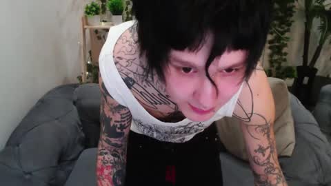 kaitonyan online show from April 2026 11:21:02 PM