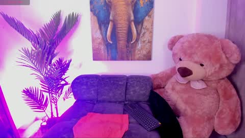 Snapshot of kaity_layne chatting on April 2026 12:04:01 AM Kaity Lane online show from April 2026 12:04:01 AM