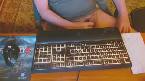 Snapshot of kaiuty chatting on January 2025 12:00:02 AM Leon online show from January 2025 12:00:02 AM