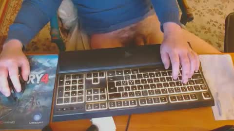 Snapshot of kaiuty chatting on February 2025 03:49:02 PM Leon online show from February 2025 03:49:02 PM