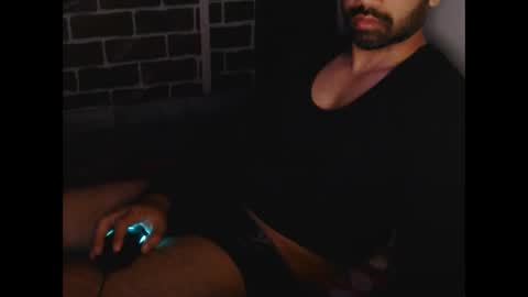 Vicky online show from January 2025 05:30:02 PM