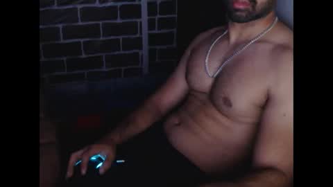 Vicky online show from January 2025 05:37:01 PM