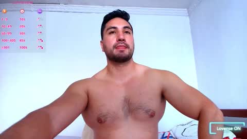 Thomas online show from October 2025 06:17:02 PM