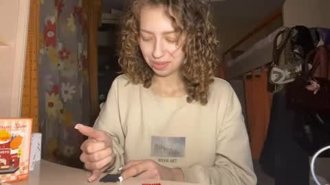 Snapshot of kaleighbourek chatting on April 2026 06:35:01 PM Lily online show from April 2026 06:35:01 PM