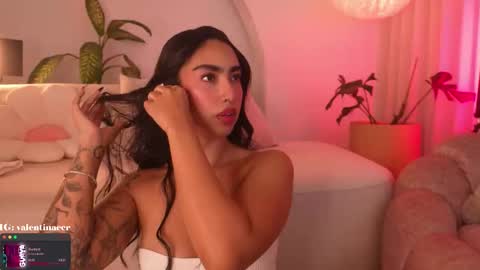 Snapshot of kali_hiill chatting on March 2026 04:05:02 AM Sweet Kali online show from March 2026 04:05:02 AM