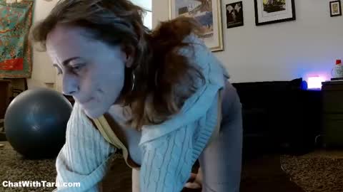 Tara Smith online show from October 2025 02:07:01 PM