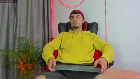 K A L I online show from September 2025 08:38:02 AM