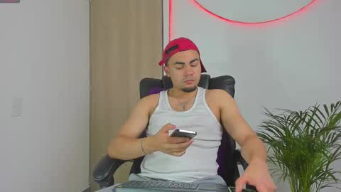 Snapshot of kalivan_voinesscu chatting on February 2026 06:55:02 AM K A L I online show from February 2026 06:55:02 AM