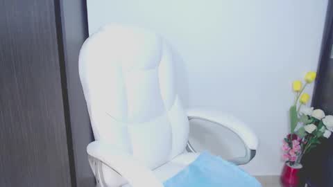 Hannah online show from September 2025 03:11:01 AM