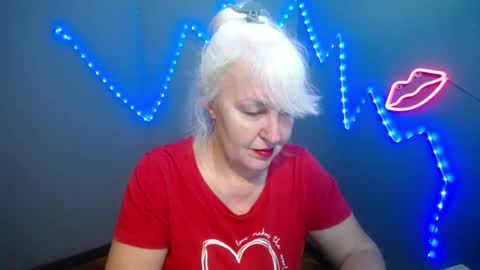 Snapshot of kamaliasim chatting on April 2026 07:07:01 PM KamaliaSim online show from April 2026 07:07:01 PM