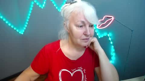 Snapshot of kamaliasim chatting on April 2026 06:24:02 PM KamaliaSim online show from April 2026 06:24:02 PM