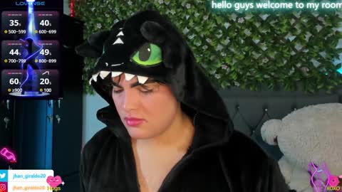 Snapshot of kami_22 chatting on February 2025 06:40:01 AM camilo  independent model online show from February 2025 06:40:01 AM
