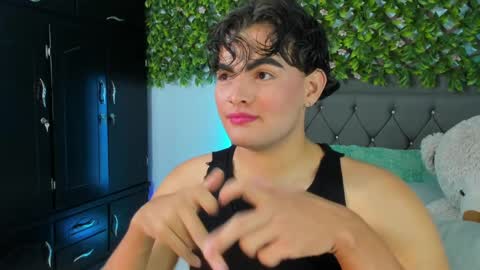 Snapshot of kami_22 chatting on February 2025 04:26:02 AM camilo  independent model online show from February 2025 04:26:02 AM