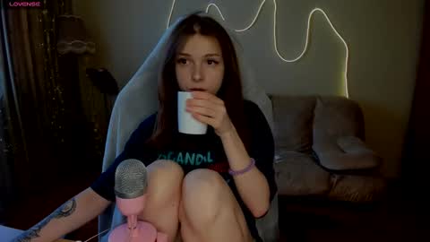 Snapshot of kami_mur chatting on February 2025 12:16:02 PM Kami mur online show from February 2025 12:16:02 PM