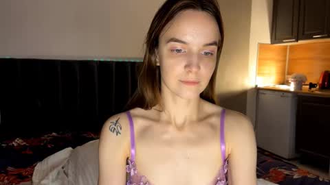 Snapshot of kamikerbo chatting on October 2025 07:25:02 PM Amilia online show from October 2025 07:25:02 PM