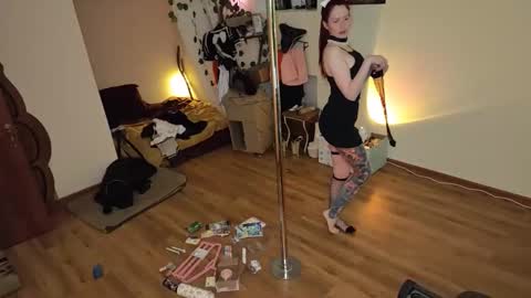 Snapshot of kamila__moore chatting on March 2026 04:23:01 PM Kamila online show from March 2026 04:23:01 PM