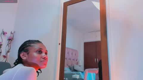 Snapshot of kamila_arias chatting on June 2026 01:04:01 PM online show from June 2026 01:04:01 PM