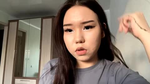 Bella online show from April 2026 01:13:01 PM