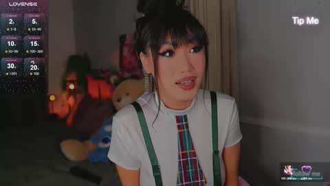 Snapshot of kamilee__xo chatting on October 2025 06:39:01 PM kamilee__xo online show from October 2025 06:39:01 PM