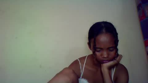 kamillah69 online show from November 2025 10:25:02 AM