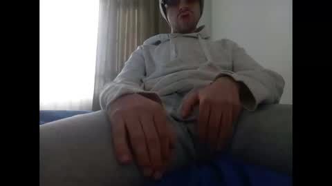 kamilo24 online show from December 2024 12:56:01 PM