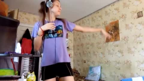 Snapshot of kamisalling chatting on September 2025 07:19:01 AM Mari Simmons online show from September 2025 07:19:01 AM