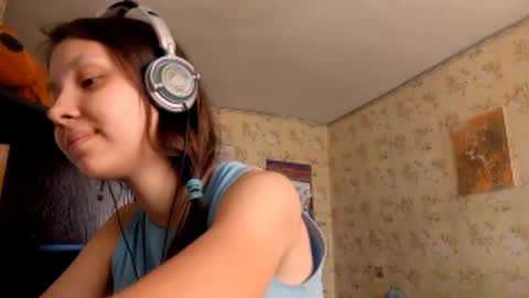 Snapshot of kamisalling chatting on September 2025 08:05:01 AM Mari Simmons online show from September 2025 08:05:01 AM