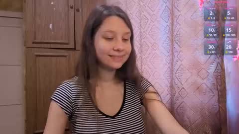 Snapshot of kamisalling chatting on December 2025 08:19:01 AM Mari Simmons online show from December 2025 08:19:01 AM