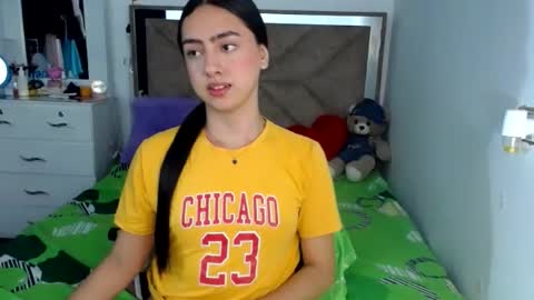 Snapshot of kammi_candy chatting on June 2026 03:48:02 AM -- kammi -- online show from June 2026 03:48:02 AM