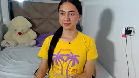 Snapshot of kammi_candy chatting on July 2026 02:29:01 AM -- kammi -- online show from July 2026 02:29:01 AM
