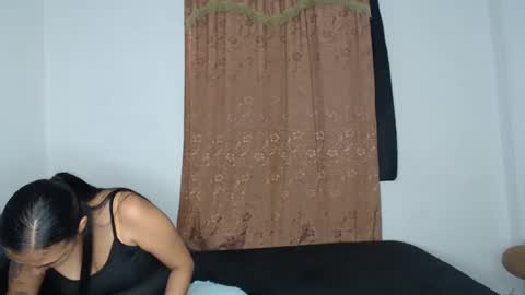 Snapshot of kammy_cami chatting on April 2026 11:36:02 AM kammy y camila online show from April 2026 11:36:02 AM