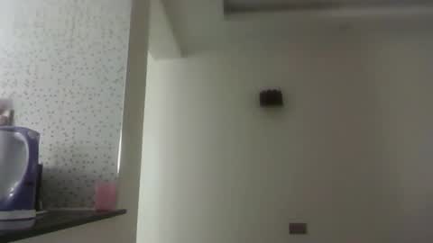 Snapshot of kandy_springs chatting on May 2026 08:42:02 AM kandy_springs online show from May 2026 08:42:02 AM